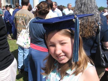 Kristin_Grad_Uncle_Bobs_memorial_day_2007 007.jpg