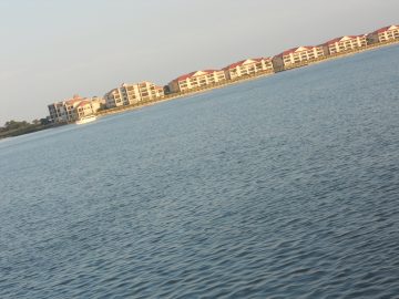 Rachaels freaking photos. 2011 034.JPG