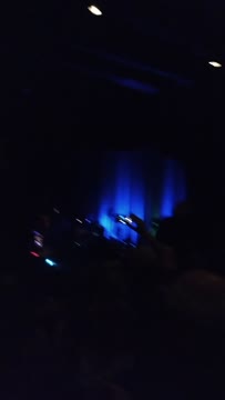 VID_20180909_210714693.mp4