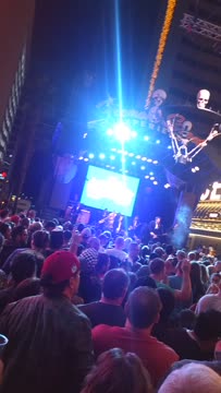 VID_20181021_215511954.mp4