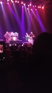 VID_20181103_215351312.mp4