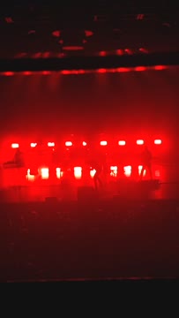 VID_20181129_224004160.mp4