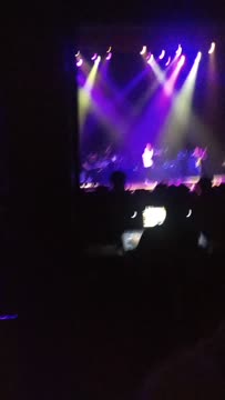 VID_20181216_213709413.mp4