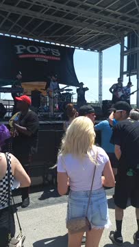 VID_20190525_140539584.mp4