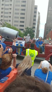 VID_20190615_123523526 (1).mp4