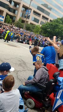 VID_20190615_133126502.mp4