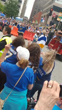 VID_20190615_133456580 (1).mp4