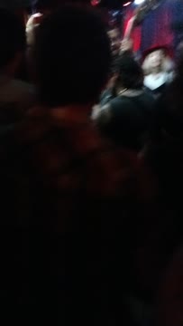 VID_20190809_222357037.mp4