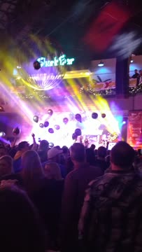 VID_20191208_211938196.mp4