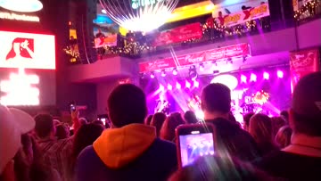 VID_20191208_214002000.mp4