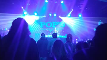 VID_20200208_231619463.mp4