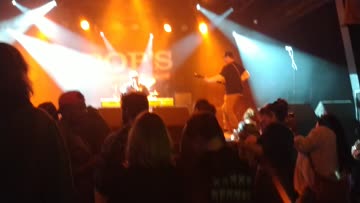 VID_20200208_232125319.mp4